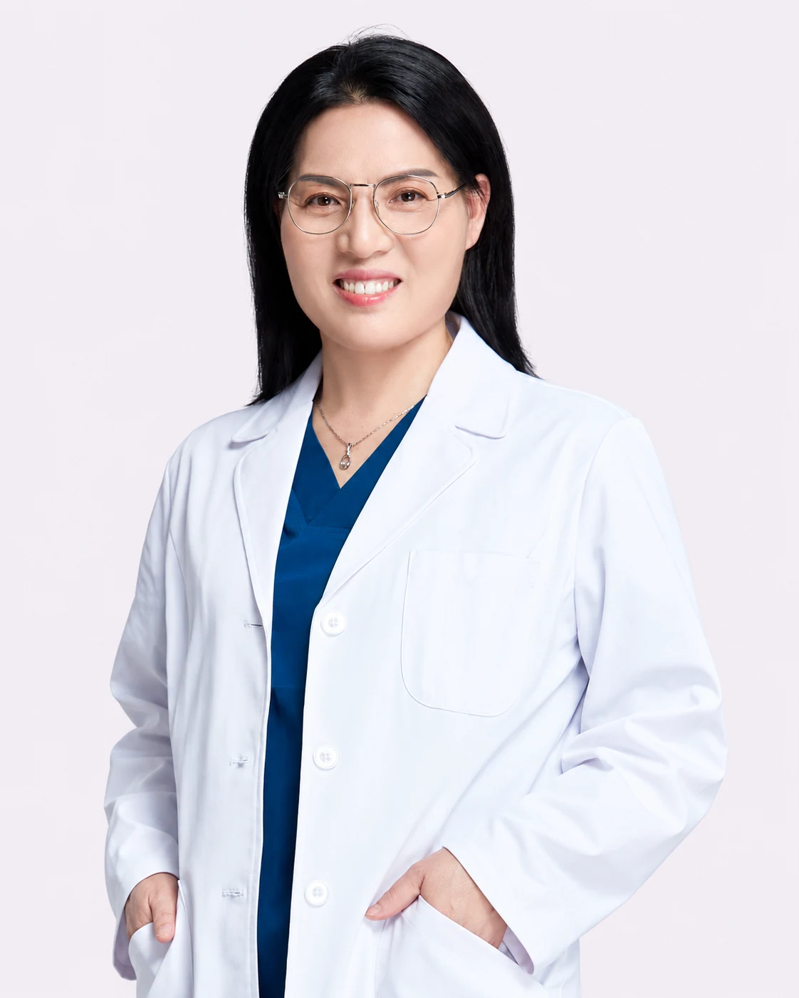 吴艳华副主任医师形象照